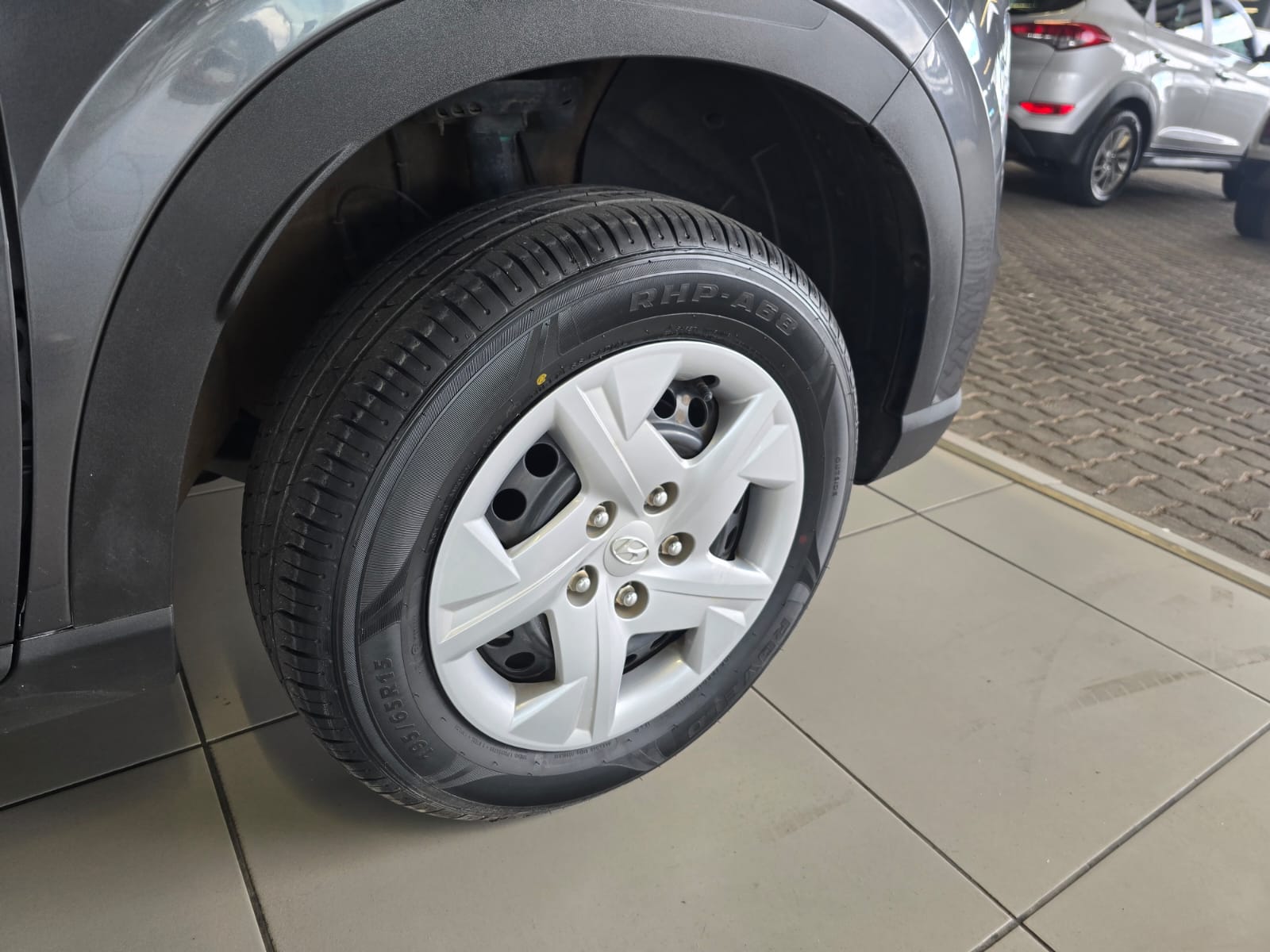 2023 HYUNDAI VENUE 1.2 MOTION MT MY22 thumbnail 12
