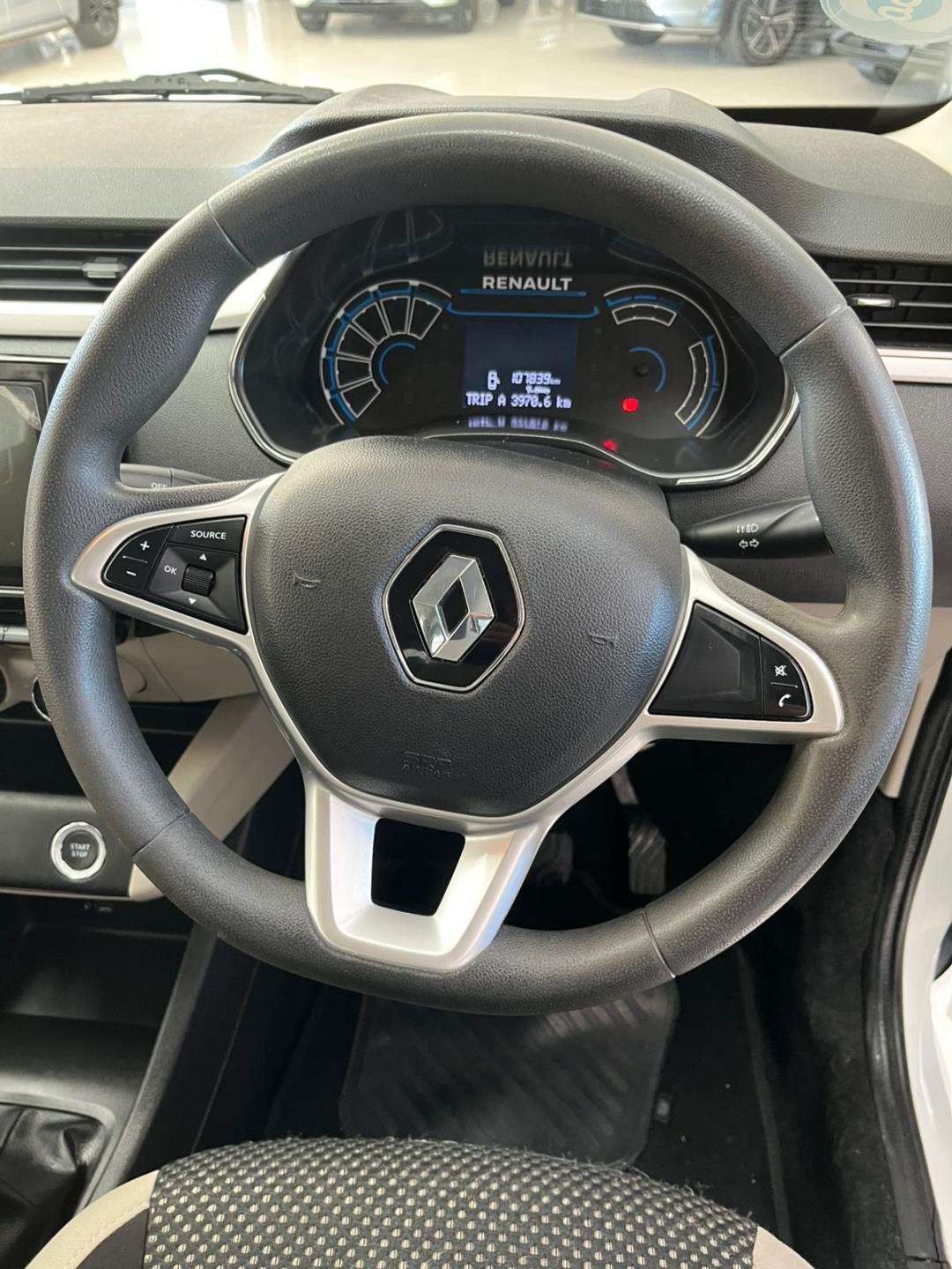 2023 Renault Triber TRIBER 1.0 PRESTIGE / INTENS AMT - Image 15