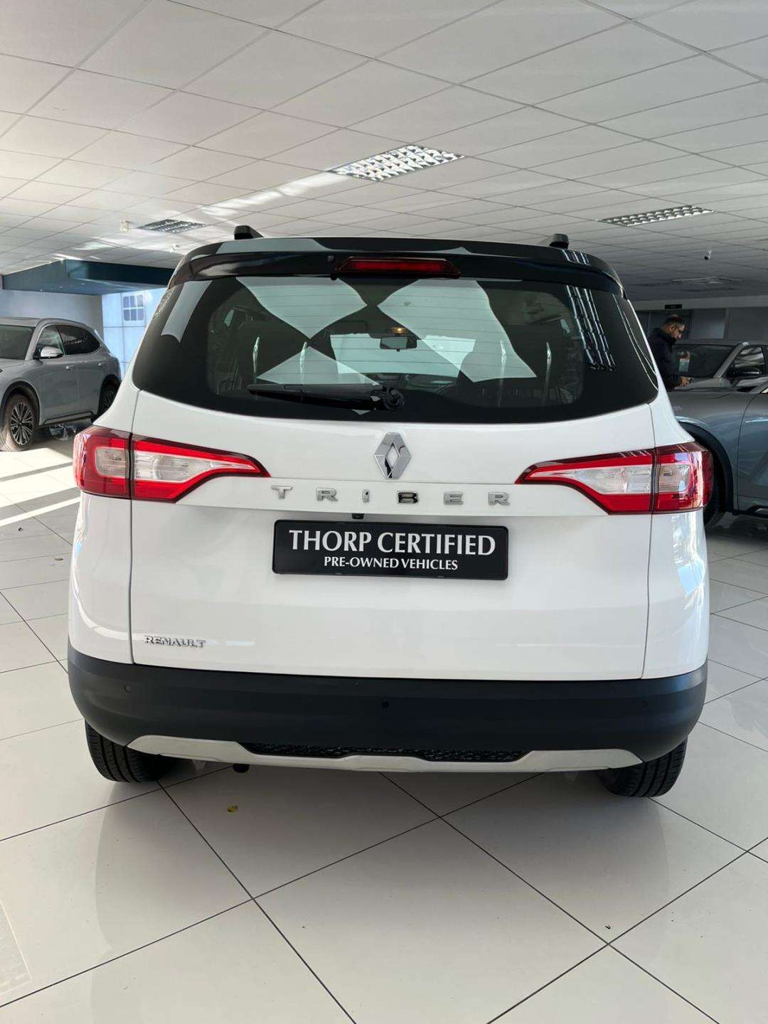 2023 Renault Triber TRIBER 1.0 PRESTIGE / INTENS AMT - Image 7