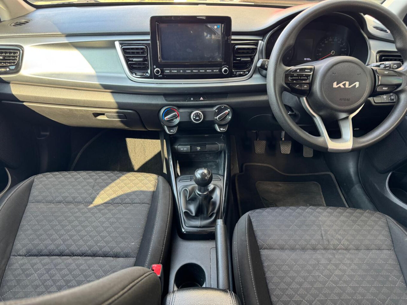 2024 KIA RIO Hatch 1.2 LS — photo 10