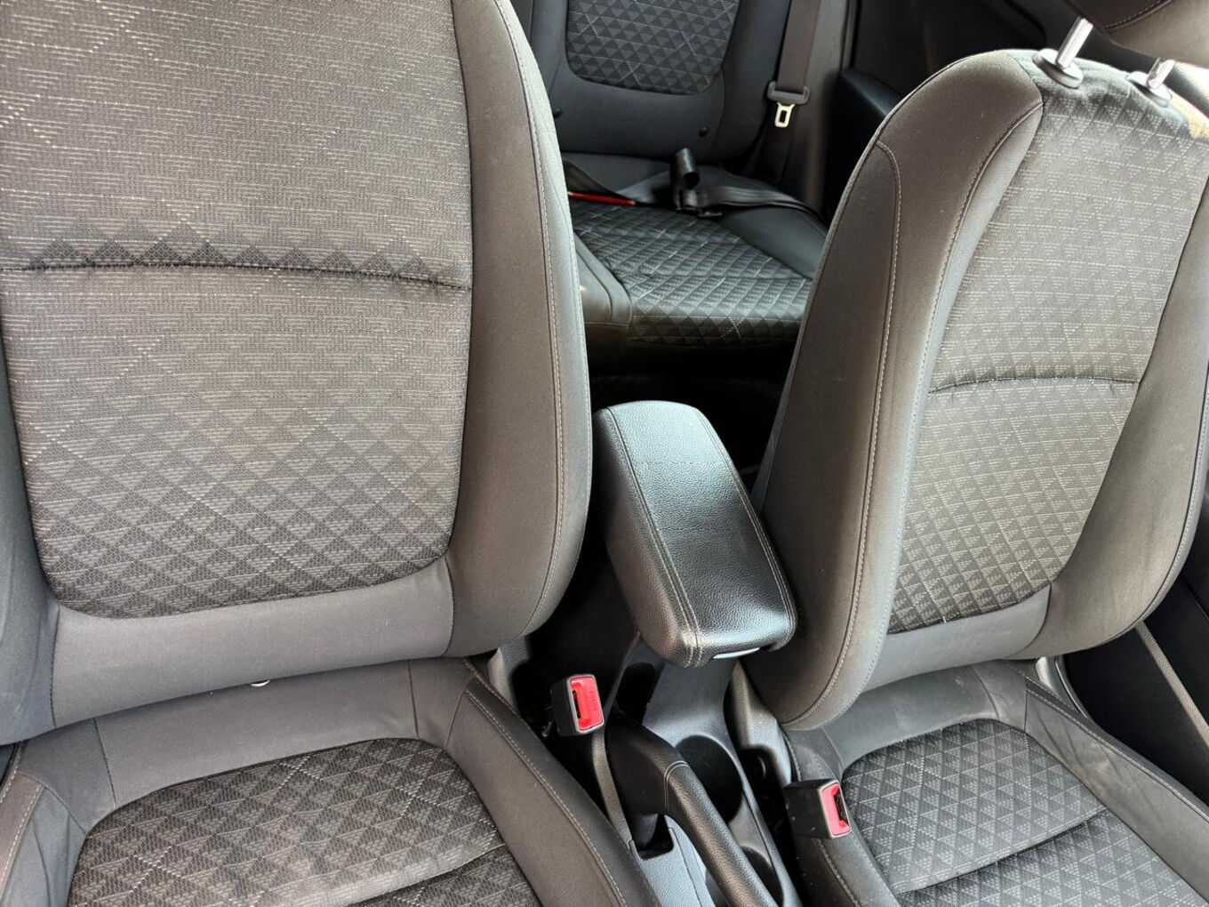 2024 KIA RIO Hatch 1.2 LS — photo 13