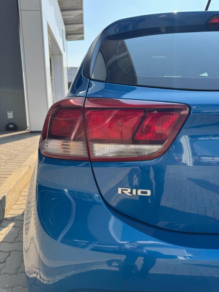 2024 KIA RIO Hatch 1.2 LS — photo 17