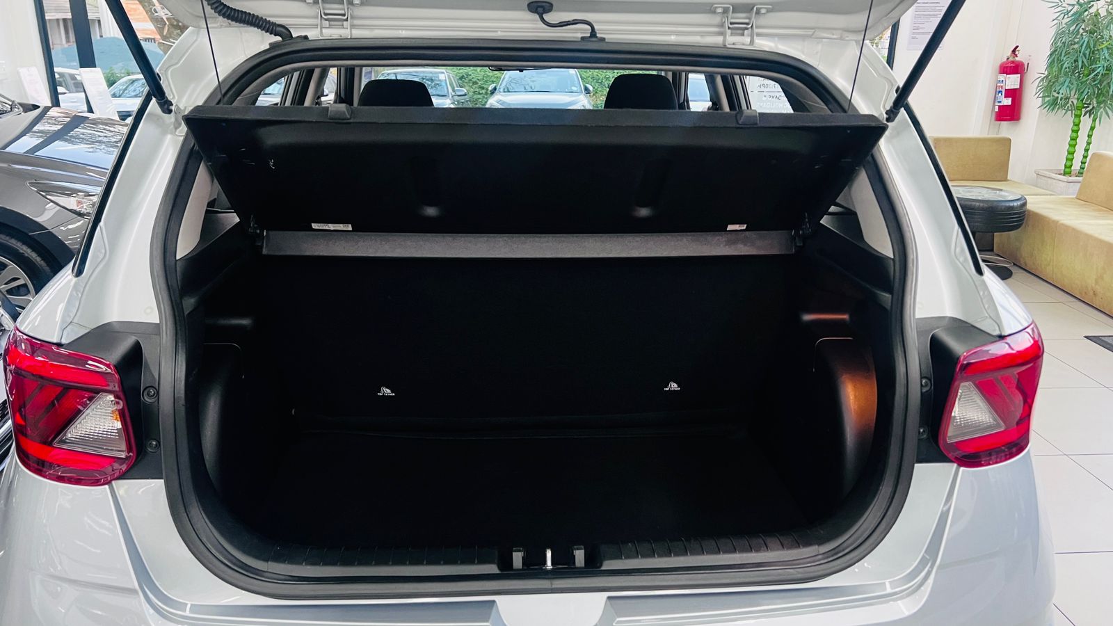 2021 HYUNDAI VENUE 1.0 TGDI MOTION M/T INFOTAINMENT thumbnail 8