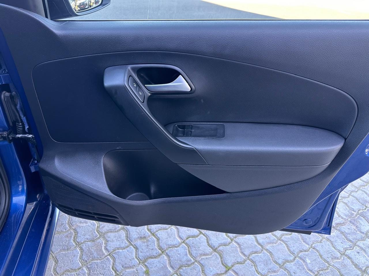 2019 Volkswagen Polo Vivo 1.4 Comfortline (5DR) - Image 9