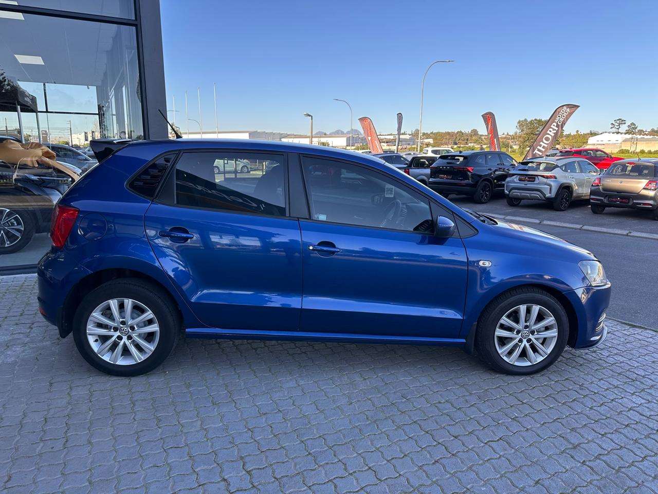 2019 Volkswagen Polo Vivo 1.4 Comfortline (5DR) - Image 5