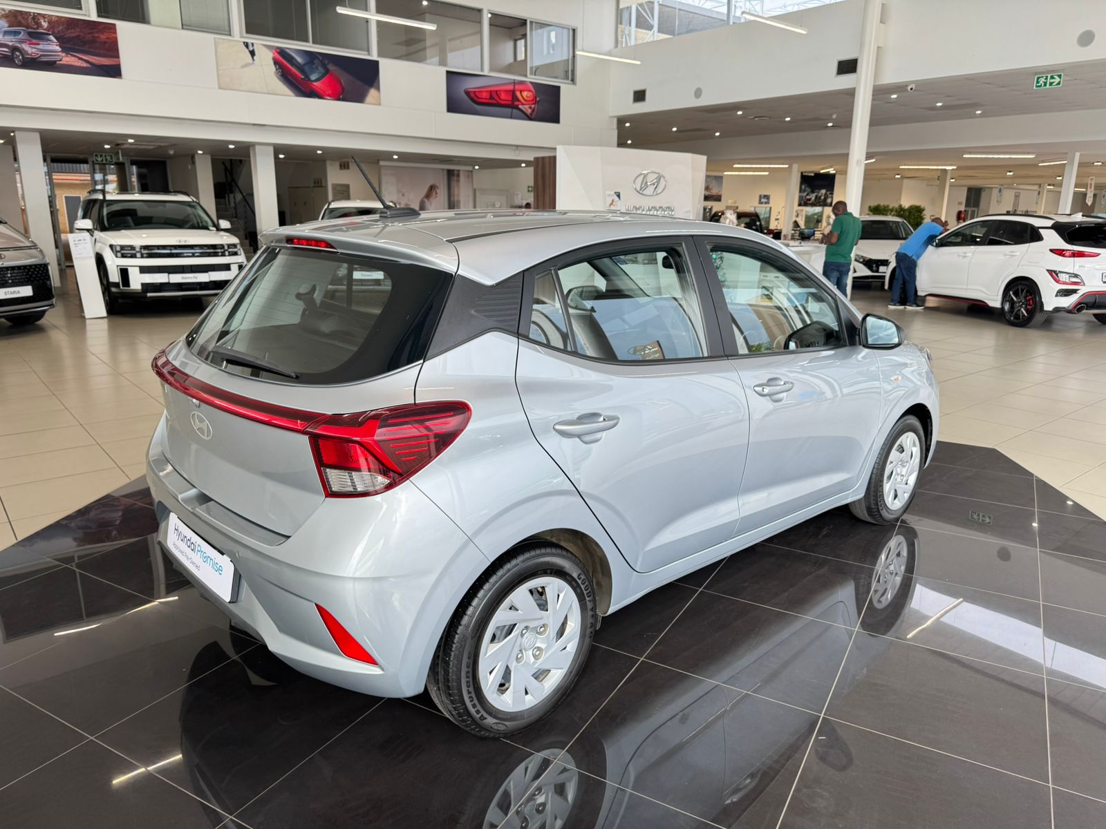 2024 HYUNDAI GRAND i10 1.0 MOTION M/T MY23 thumbnail 6