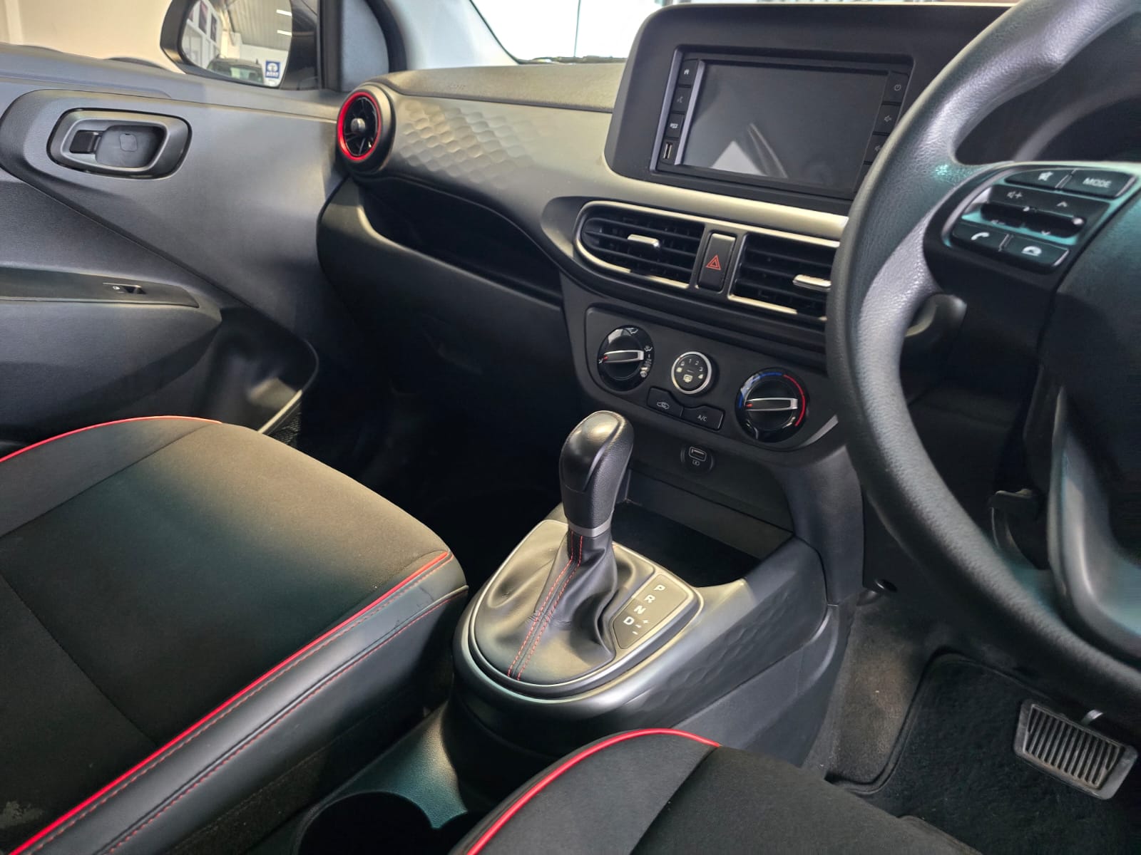 2021 HYUNDAI GRAND i10 1.0 MOTION AT thumbnail 11