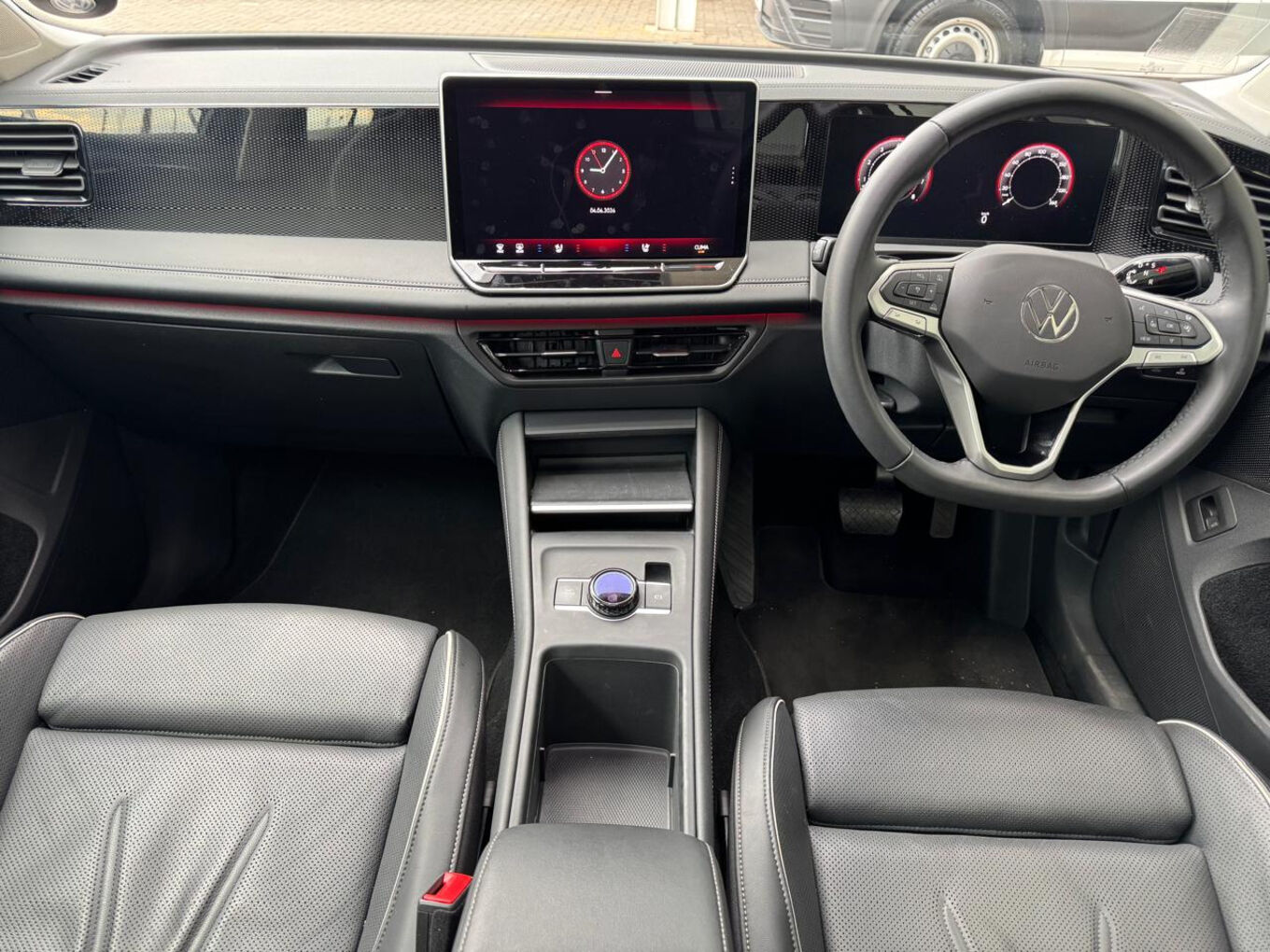2024 VOLKSWAGEN TIGUAN 1.4TSI Life image 8